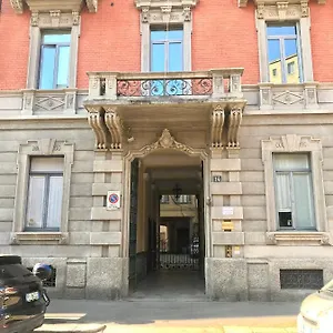 Casa Cairoli Milano
